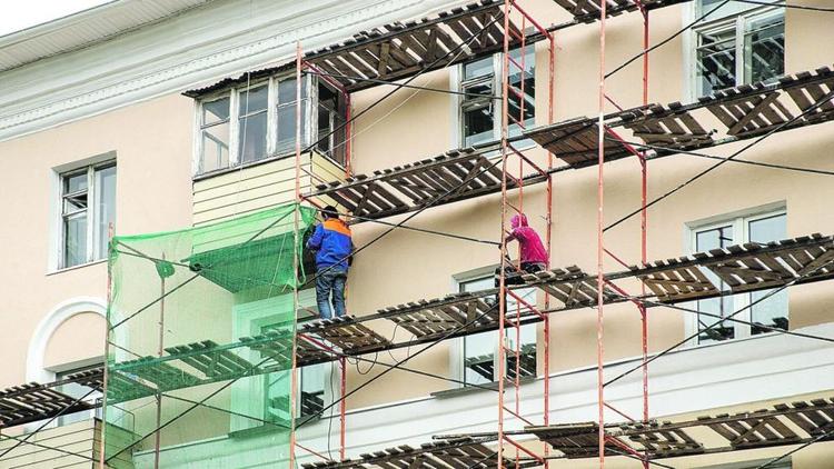 Владельцы парковочных мест и кладовок в многоквартирных домах Ставрополья должны платить взносы на капремонт