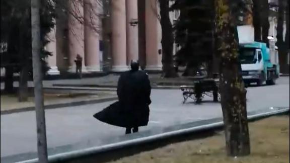 Соцсети: По центру Ставрополя прогуливался Бэтмен