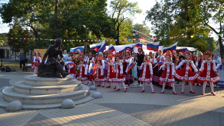 В Георгиевском округе открыли творческий сезон