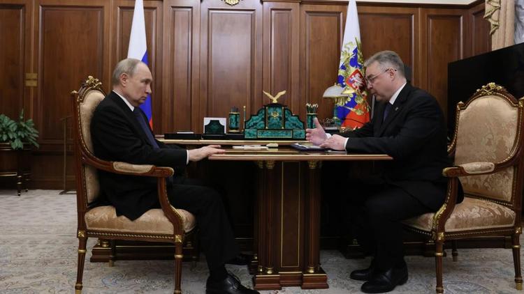 Президент РФ провёл рабочую встречу с губернатором Ставрополья
