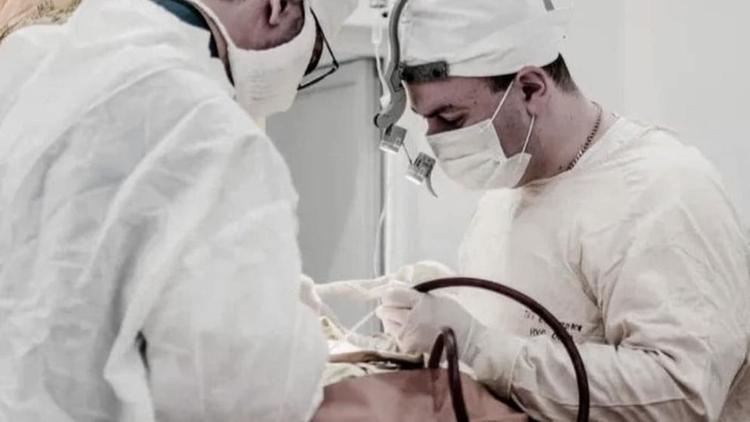 Пятигорские нейрохирурги удалили пациенту редкую опухоль спинного мозга