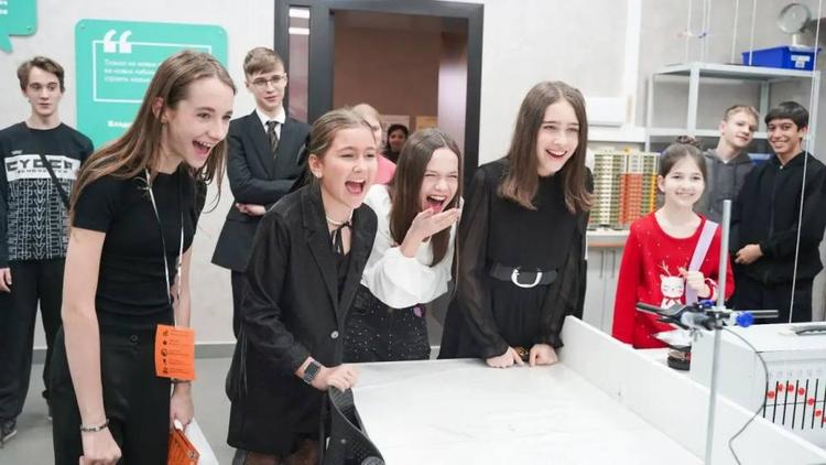 Более 31 тысячи ставропольских школьников охвачены программами для одарённых детей
