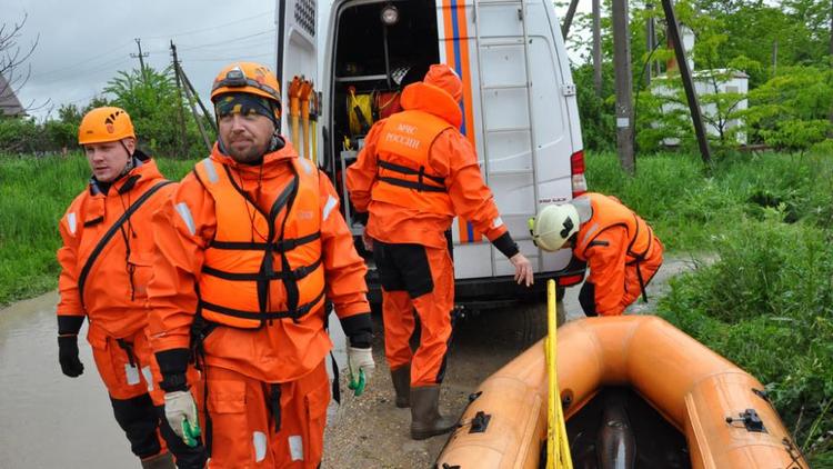 Ливни на Ставрополье: сколько районов подтопило, где существует угроза