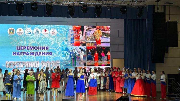 В Пятигорске состоялся краевой фестиваль-конкурс «Серебряная мода – 2025»