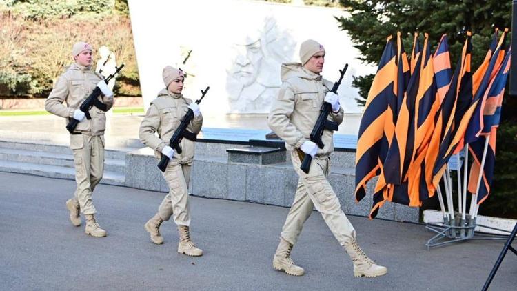 В День Неизвестного Солдата на Прикумье почтили память погибших земляков