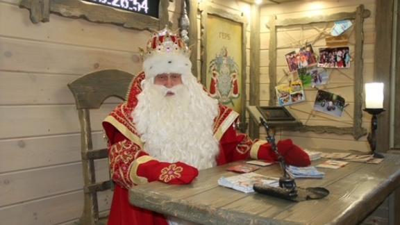 Горячая линия «Деда Мороза и его цифровых помощников»: контакт-центр принимает голосовые письма
