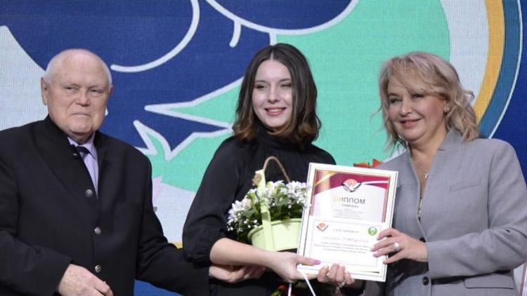 В Невинномысске наградили победителей городского этапа Всероссийского конкурса «Учитель года-2022»