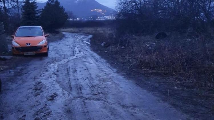 В Железноводске на хуторе Розы Люксембург построят новую дорогу