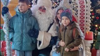 В Ставрополе открылась новогодняя резиденция Деда Мороза