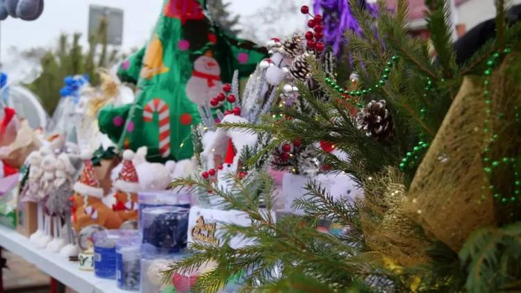 В Кочубеевском округе прошла традиционная предновогодняя ярмарка
