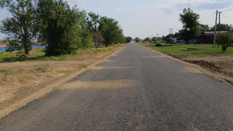 В селе Первомайском на Ставрополье обновили дорожный участок