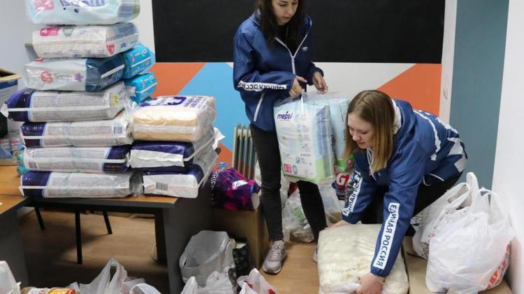На Ставрополье собрали 800 тонн гуманитарной помощи жителям Донбасса