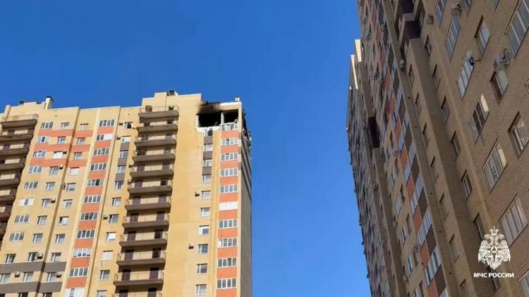 Пострадавшей в пожаре в Ставрополе оказывают необходимую помощь