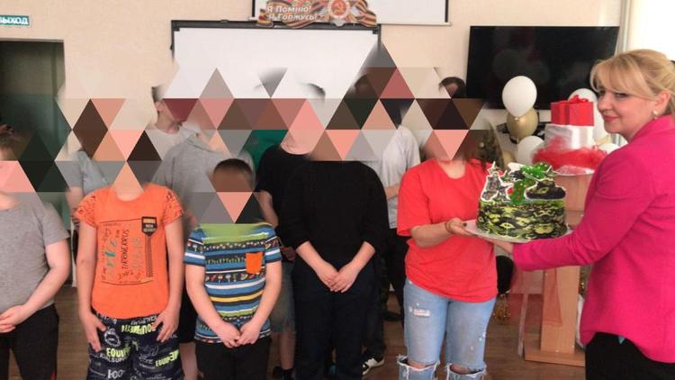 На Ставрополье организовали встречу школьников с участниками СВО