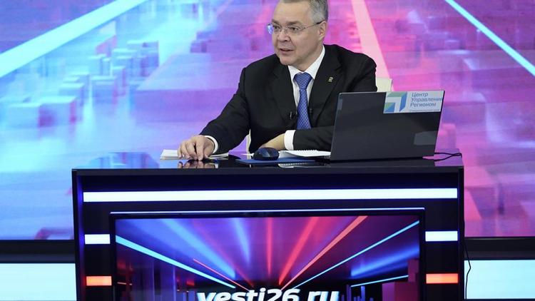 Глава Ставрополья: В декабре ещё 100 пар получат медаль «За сохранение семейных ценностей»