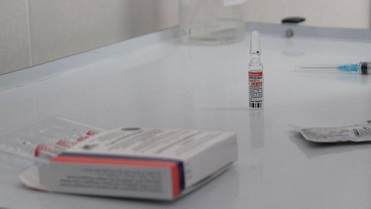На Ставрополье поступила новая партия противокоронавирусной вакцины
