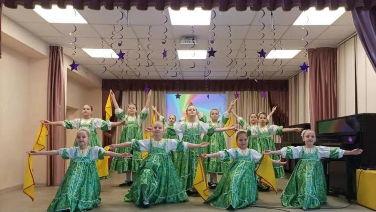 В Новоселицком округе прошёл фестиваль «Созвездие музыкальных талантов»
