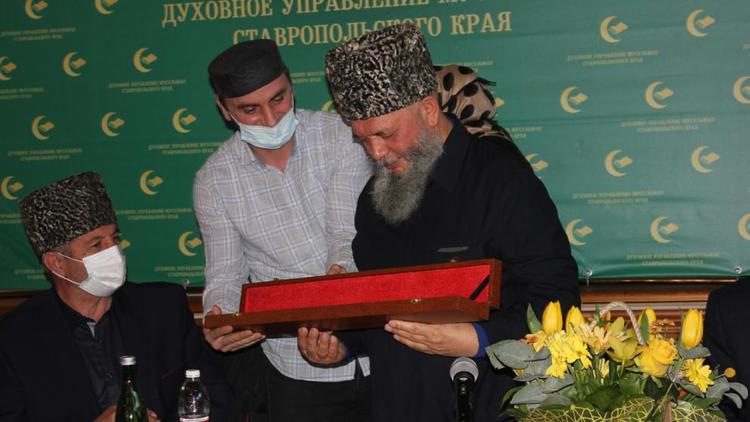 Муфтием Ставропольского края переизбрали Мухаммада Рахимова