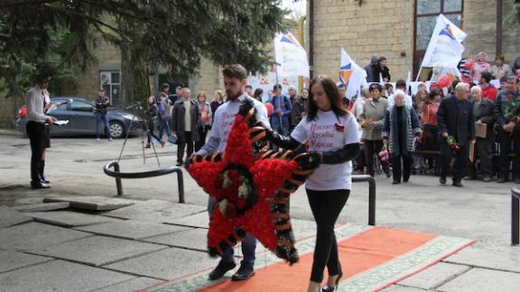 В Ставрополе зажгли Вечный огонь на «Красном Металлисте»