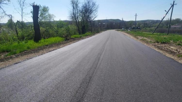 Масштабный ремонт дорог продолжается в Александровском округе Ставрополья
