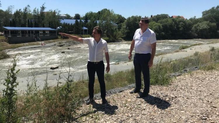 Минприроды Ставрополья обследовало гидросооружения на реке Подкумок 