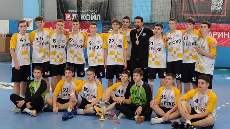 Юные ставропольские гандболисты стали призёрами первенства России 