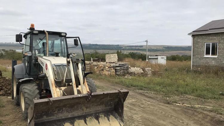 Ставропольские дачники строят водопровод с помощью городской субсидии