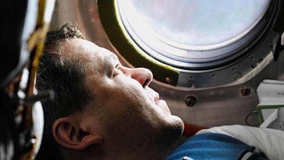 Ставропольский космонавт поздравил защитников Отечества с борта МКС