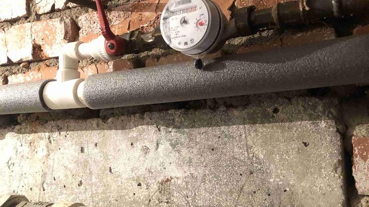 В МКД села Краснокумского обновили инженерные сети