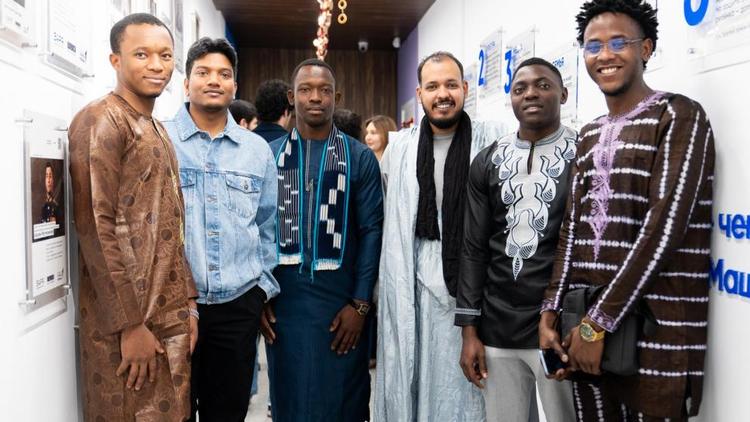 Иностранные студенты Ставрополя погрузились в атмосферу русского Нового года