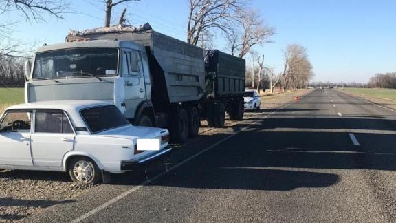 Водитель легковушки спровоцировал аварию в Изобильненском округе