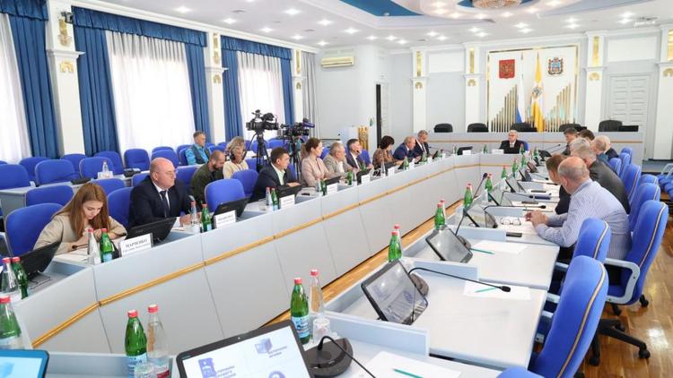 В Думе Ставрополья предложили принять программу по строительству и реконструкции ливневых канализаций