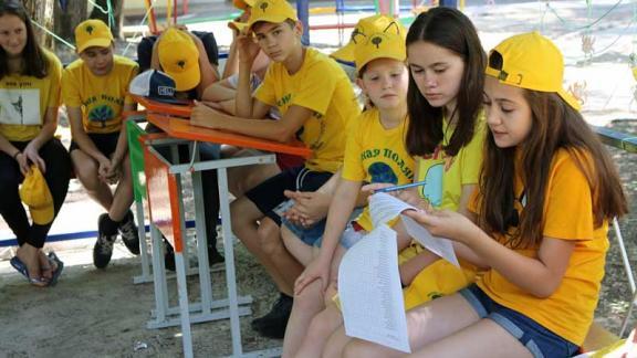 Летом ставропольские подростки от 14 до 18 лет могут устроиться на временную работу