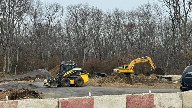 В Железноводске строят новую дорогу к остановке «Спутник»
