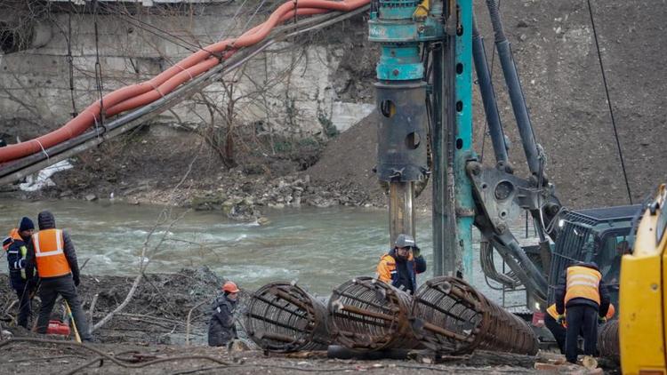Губернатор Ставрополья проинспектировал ход благоустройства Новопятигорского озера