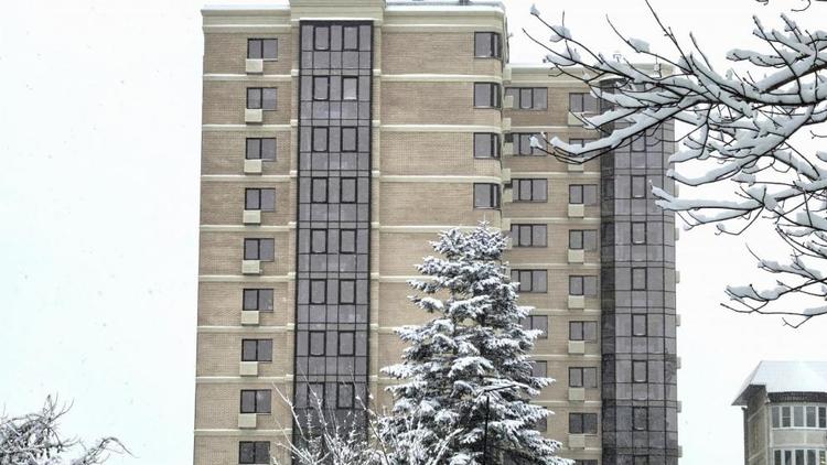 Семьи участников СВО и многодетные в Ставрополе получили финансовую помощь на приобретение жилья