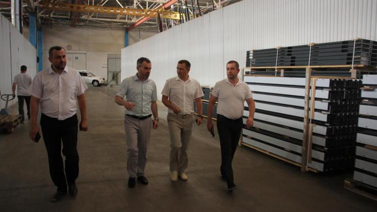«Герои Ставрополья» изучают промышленный потенциал региона

 