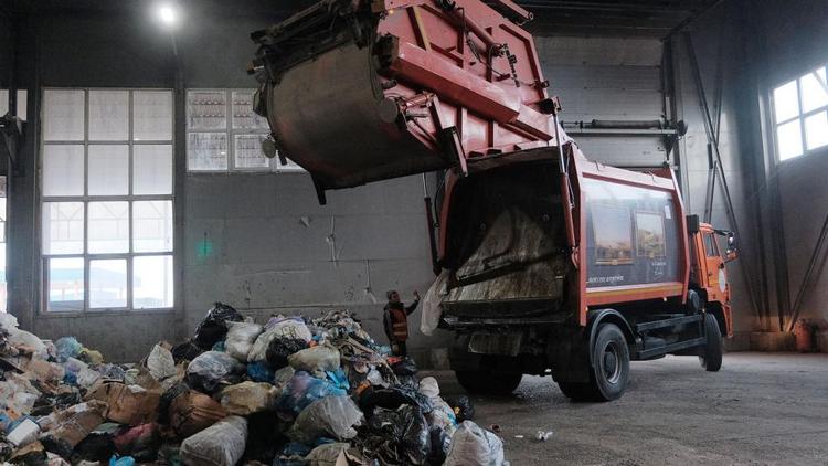В Железноводске водители мусоровозов будут отслеживать наполнение контейнеров в приложении