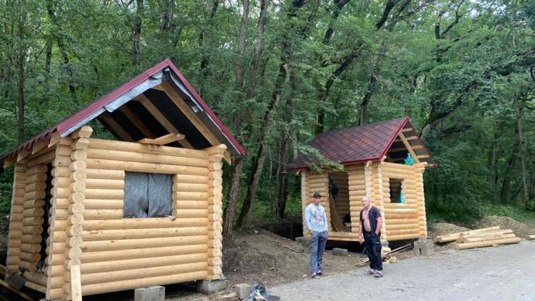 В Железноводске появились уникальные экопостройки