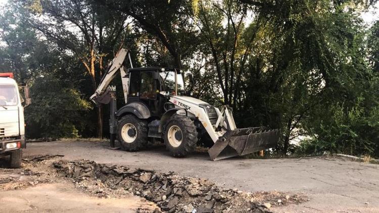 В Невинномысске реконструируют городскую зону отдыха