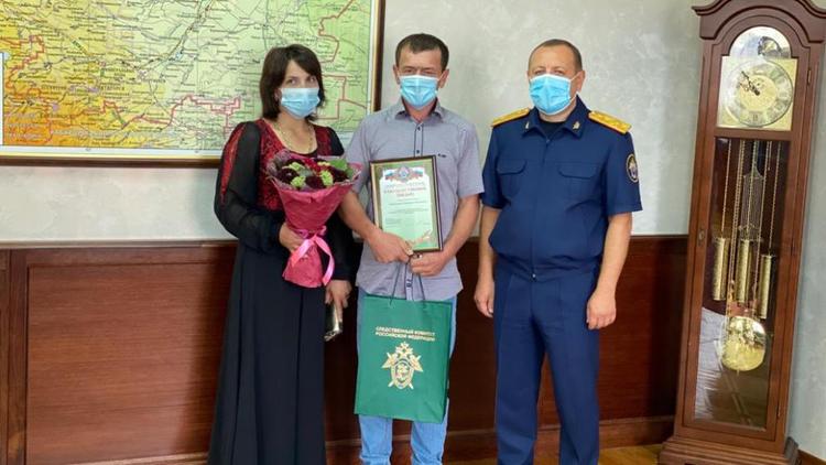 Ставропольца наградили за спасение пропавшей 3-летней девочки