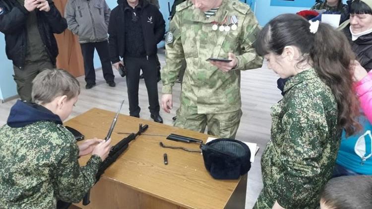 В селе Урожайном на Ставрополье создают военно-патриотический клуб для молодёжи