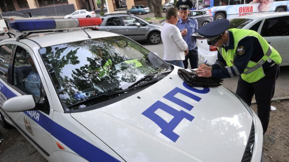 Ставропольские автоинспекторы остановили иностранца с поддельными правами