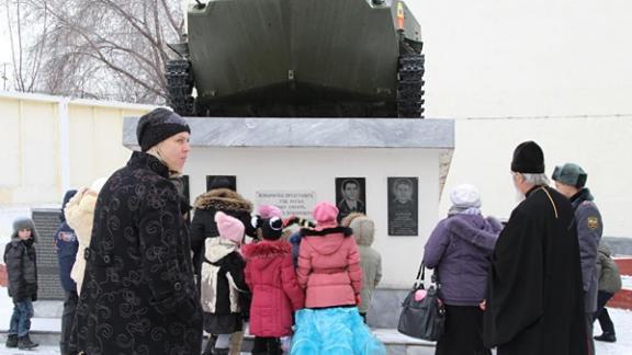 Святочные традиции в воскресной школе Никольского прихода Пятигорска