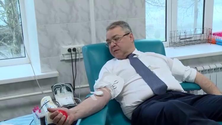 Губернатор Ставрополья принял участие в донорской акции