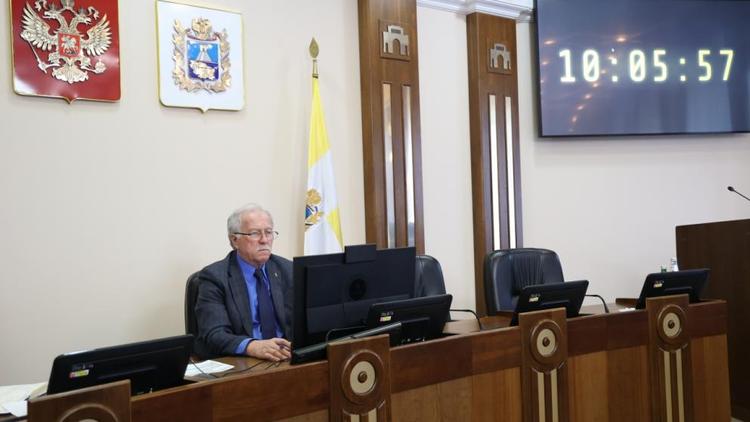 Дума Ставрополья работает над законодательным обеспечением положений Послания Президента