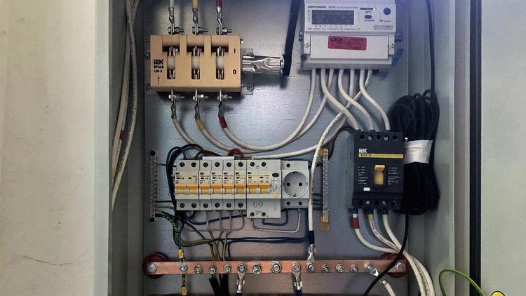 В Минераловодском округе завершили капремонт электросетей в пяти МКД
