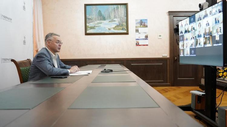 Губернатор Владимиров встретился с бизнес-сообществом Ставрополья