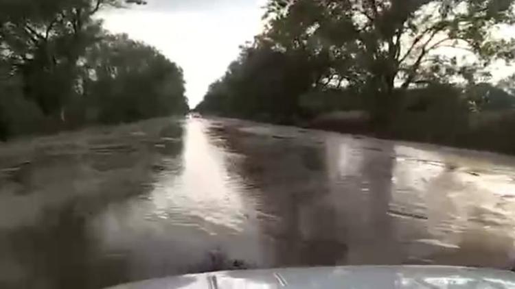 Губернатор Ставрополья: Ситуацию на затопленном участке в районе поселка Целинный держим на контроле