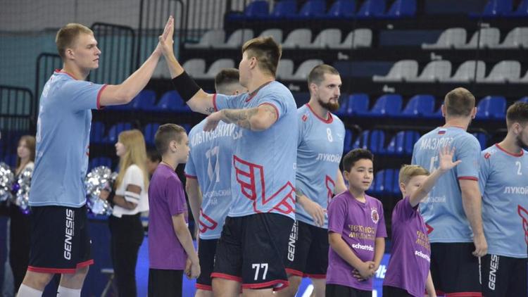 Ставропольские гандболисты добились исторической победы в Подмосковье